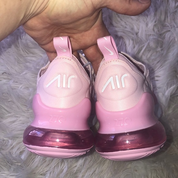 BNIB Pink Nike Air Max 270 GS Sneakers 💕 SOLD OUT EVERYWHERE - Picture 9 of 9